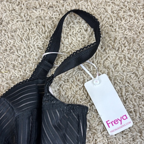 NWT Freya black mode underwire padded half cup bra sz 30H - Picture 4 of 7